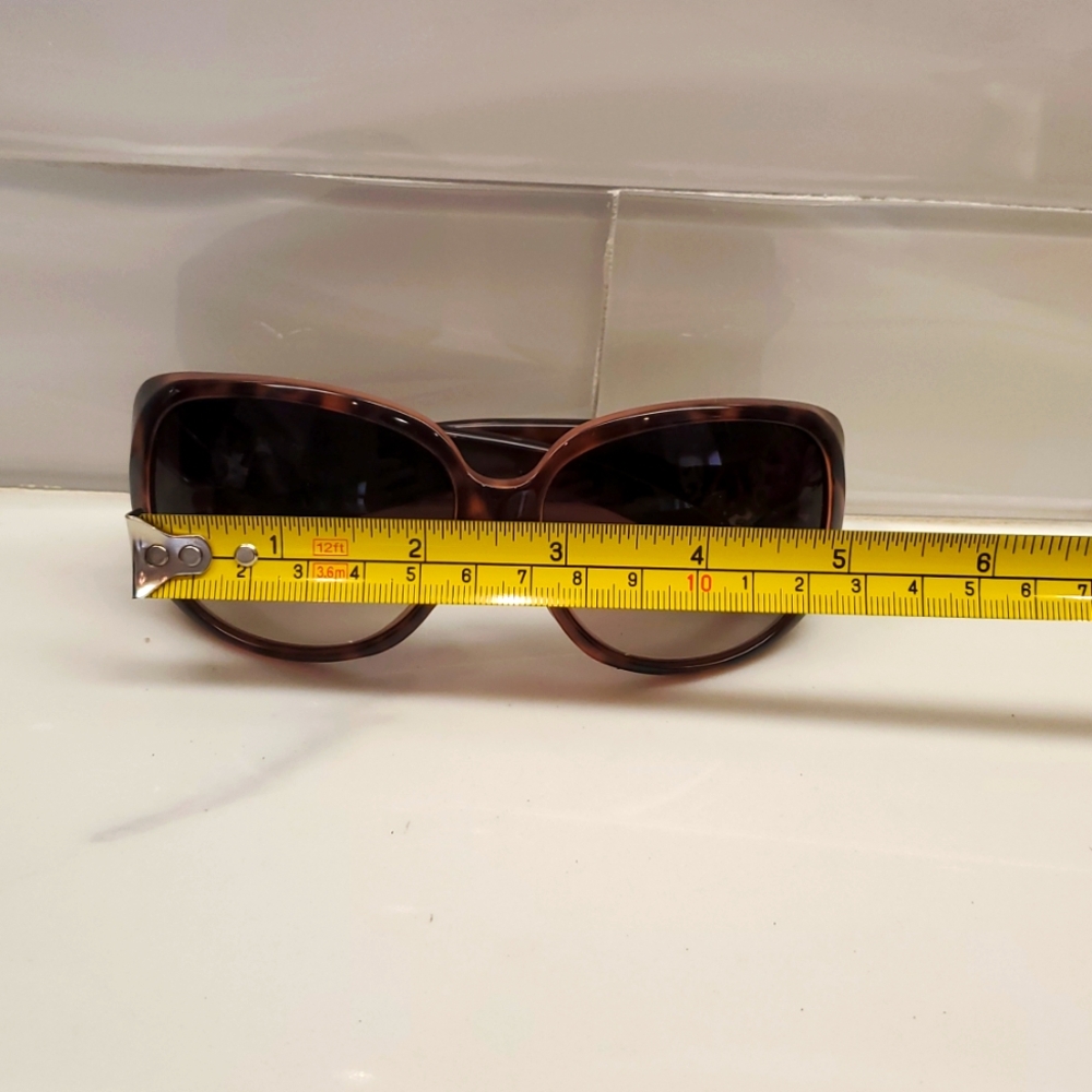 Gucci Brown Sunglasses - Picture 14 of 16